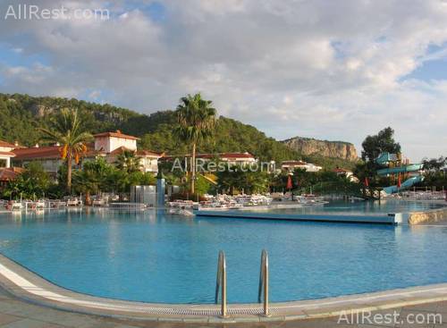 Kiris Alinda Beach Hotel 5